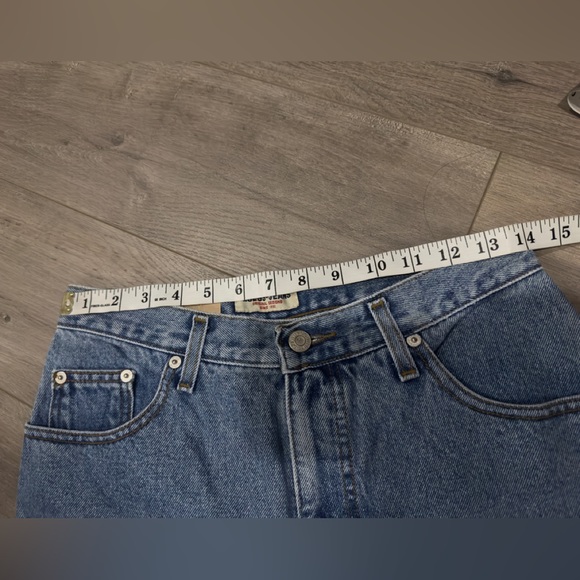 American tradition GUESS jeans Original designs since 1981 - Picture 5 of 6